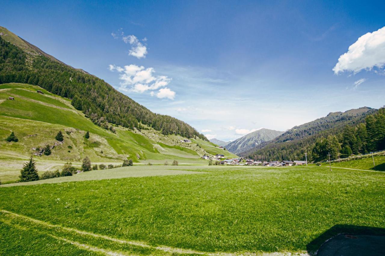 Nedererhof - Gemutliche Zimmer Mit Gemeinschaftskuche Ausserschmirn Exterior foto
